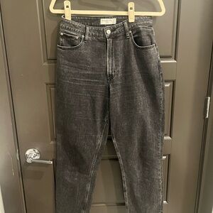 Women’s Curve Love High Rise Mom Jeans in black